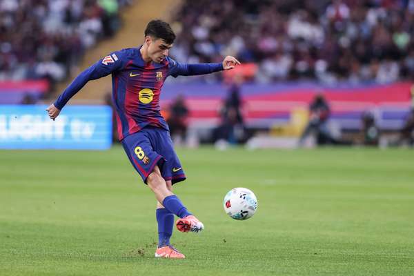 佩德里传球统治力冠绝五大联赛 进攻三区传球数领跑欧洲