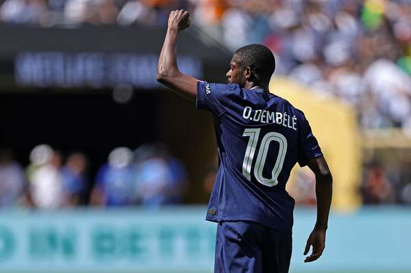 登贝莱迎巴黎百场里程碑 前99战造75球