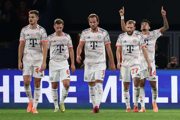 拜仁欧冠客场力克巴黎 豪取跨赛季16连胜再破纪录